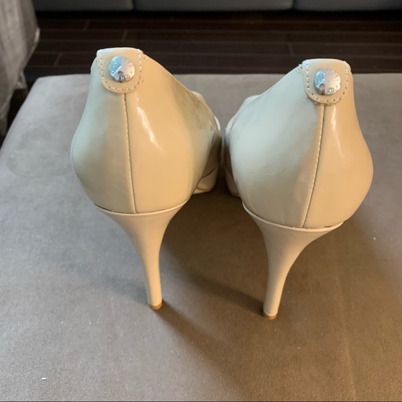 MK pump shoes - Picture 2 of 7